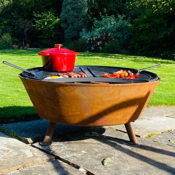 "Raw" 850mm Diameter Cast Iron BBQ Fire Bowl  And Chef's Cast Iron Griddle Kit 